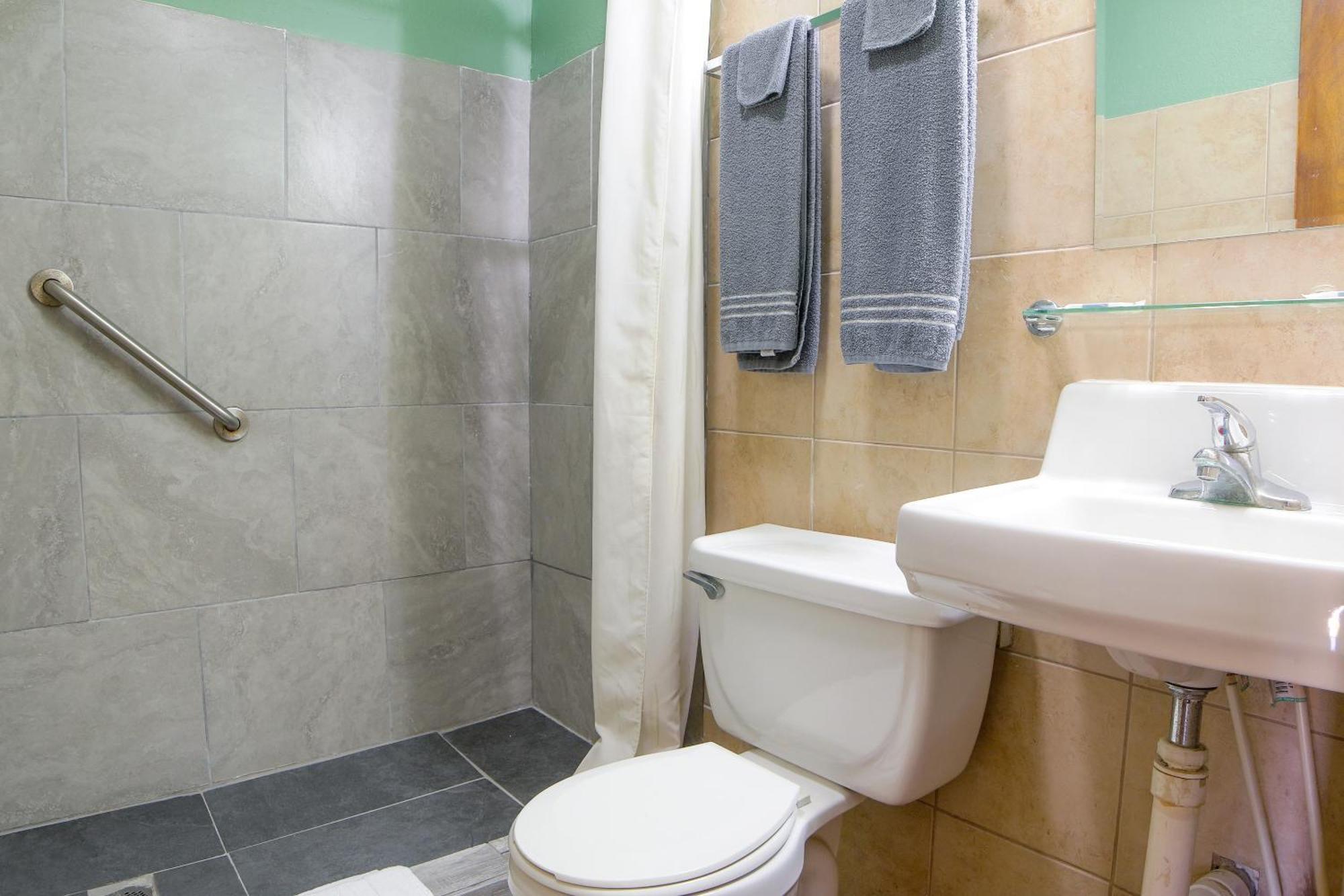 Economy Inn By Oyo Lockport Near Houma Luaran gambar